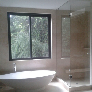 cristal claro baño